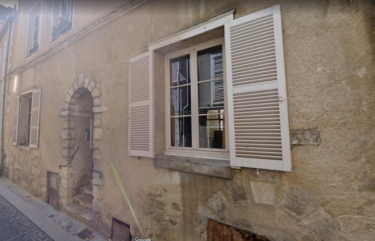 Le Petit Paris - Cocon & Spa & Sauna Шартър Екстериор снимка