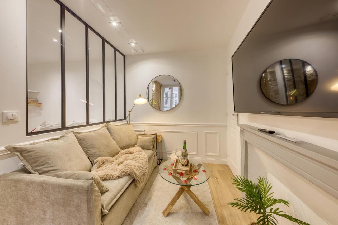 Le Petit Paris - Cocon & Spa & Sauna Шартър Екстериор снимка